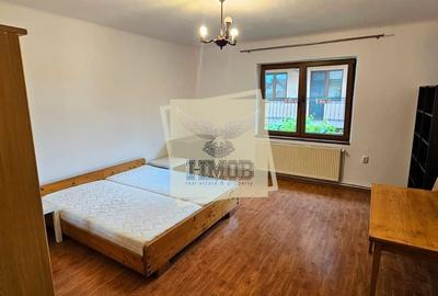 Apartament cu 3 camere decomandat în Țiglari - 1