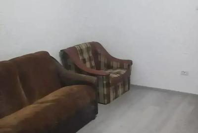 Garsonieră decomandată în Central - 1