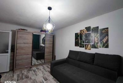 Garsonieră decomandată în Gării