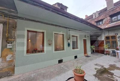 Studio nou renovat, in Centrul Istoric al Bra?ovului ideal afacere Booking - 1