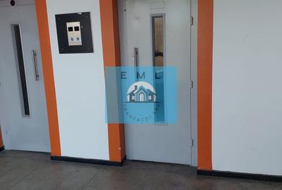 Garsonieră decomandată, mobilată în Titan - 11