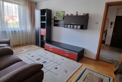 Apartament cu 3 camere semidecomandat în Pantelimon - 2