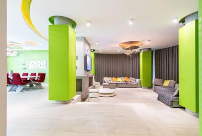 Casă individuală cu 8 camere cu Teren 2300 Mp în Lunei - 3