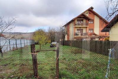 Teren intravilan, 1200 mp, zona Preajba Mare - 2