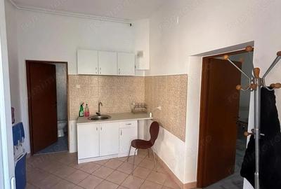 Spațiu comercial, de 38 mp, în Ultracentral - 4