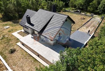 Casă cu 4 camere în Cicârlău - 4