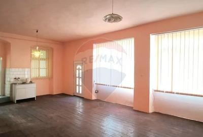 Casă cu 4 camere cu Teren 317 Mp în Dumbrăveni - 7