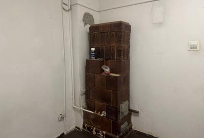 Casă cu 2 camere în 1 Mai - 7