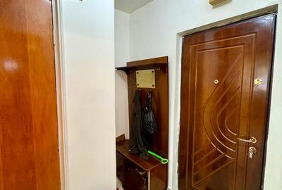 Apartament cu 2 camere semidecomandat în Apărătorii Patriei - 5