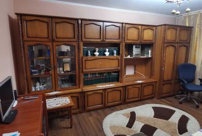 Apartament cu 4 camere decomandat în Central - 4