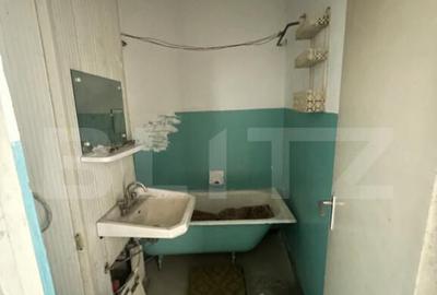 Garsonieră decomandată în Central - 3