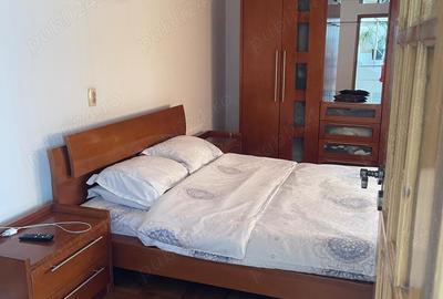 Teren de vanzare 700 mp cu doua case construite DN1 - 7