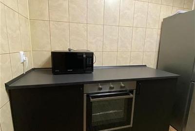 Apartament cu 2 camere decomandat în 13 Septembrie - 7