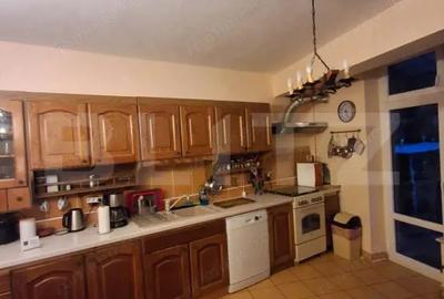 Casa de inchiriat in Schei cu vedere spre Tampa, curte proprie si garaj - 13