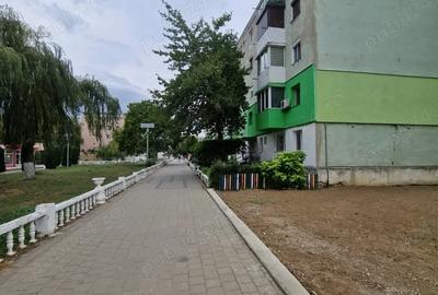 Apartament cu 2 camere decomandat în Moldova Veche - 3
