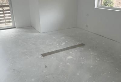 Casă cu 8 camere cu Teren 2100 Mp în Central - 10