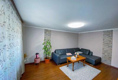 Casă cu 4 camere decomandat în Central - 6