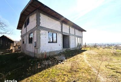 Casă cu 5 camere cu Teren 1490 Mp în Curtișoara - 3