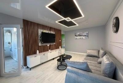 Apartament cu 3 camere decomandat în Nicolina - 2