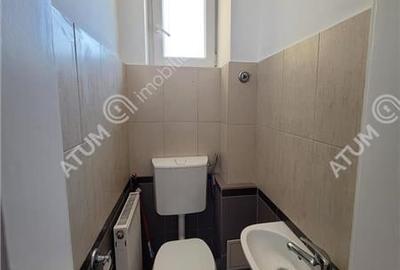 Spatiu birou decomandat cu 2 camere 2 bai balcon parcare Central Sibiu - 11