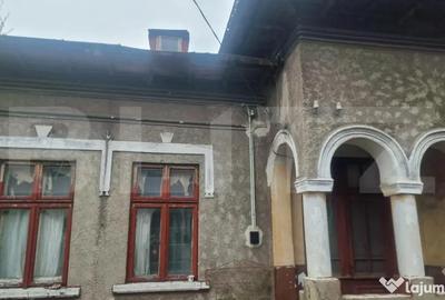 Casă cu 4 camere cu Teren 287 Mp în Lupeni - 2