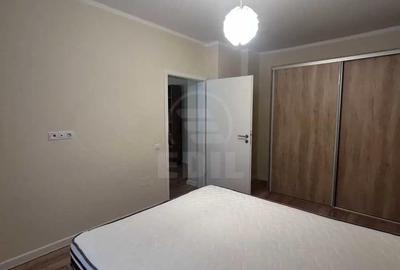 Apartament cu 3 camere semidecomandat, mobilat în Florești - 7