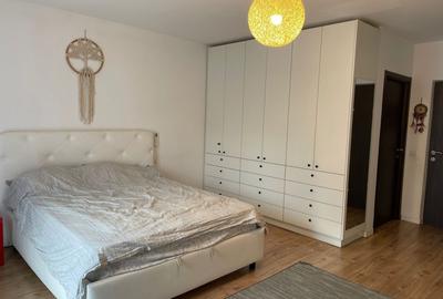 Casa spatioasa de inchiriat, zona Piata 1 Mai - 7