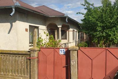 Casă cu 4 camere în Malu - 2