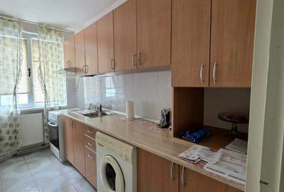 Apartament cu 3 camere decomandat în Central - 4