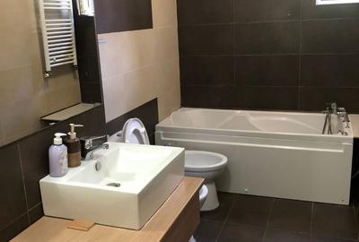 Apartament cu 2 camere decomandat în UTA - 2