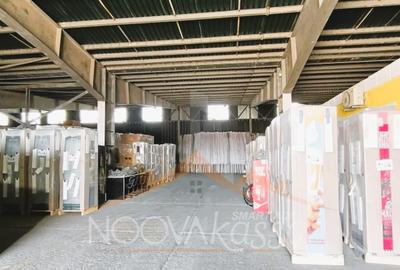 Hală  – 2.200 mp + Teren 5.500 mp – Bd. Aurel Vlaicu, - 3