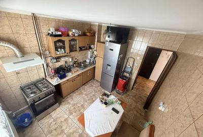 Apartament cu 2 camere decomandat în Baicului - 2