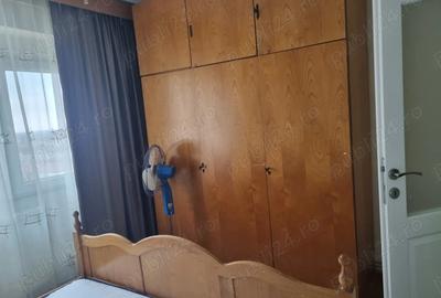 Inchiriez apartament 3 camere - 2