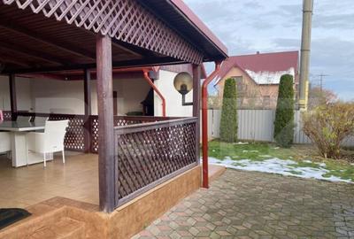 Casă cu 4 camere cu Teren 1050 Mp în Central