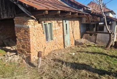 Teren de 1528 mp, în Ultracentral - 4