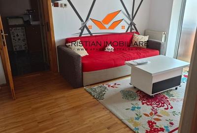 Apartament cu 2 camere semidecomandat în Cetate