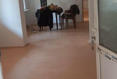 Casă cu 6 camere în Țânțăreni - 10