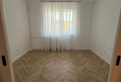 Apartament cu 3 camere decomandat în Rogerius - 2