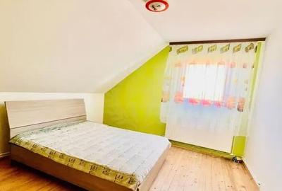Casă cu 5 camere cu Teren 993 Mp în Central - 2