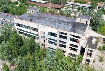 Spațiu industrial, de 12,000 mp, în Periferie - 44