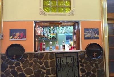 Propun spre vânzare un spațiu comercial excelent situat în zona Universitate - 14