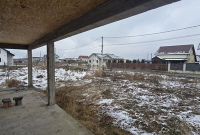 Casă individuală cu 4 camere cu Canalizare în Solovăstru - 4