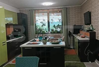 Casa individuala cu 5 camere, 240 mp, 12,8 ari teren, zona nord - 5