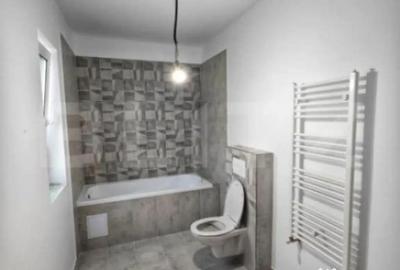 Casă cu 3 camere cu Teren 423 Mp în Central - 2