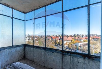 Apartament 2 camere/ 2 balcoane/de renovat-  zona Tractorul! - 22