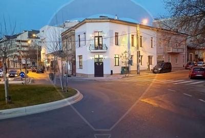 Inchiriere vila in zona centrala