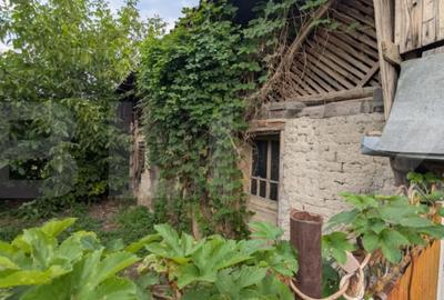 Casă cu 3 camere cu Teren 2540 Mp în Central - 10