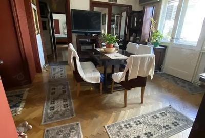 Romana, Vila, apart 6 cam 152 mp