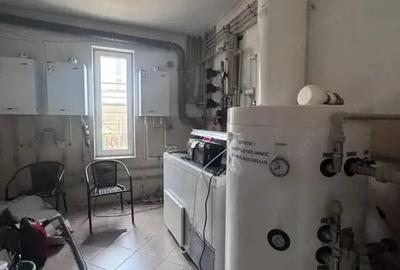 Spațiu comercial, de 794 mp, în Central - 15