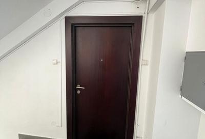 Apartament cu 3 camere decomandat în Central - 6